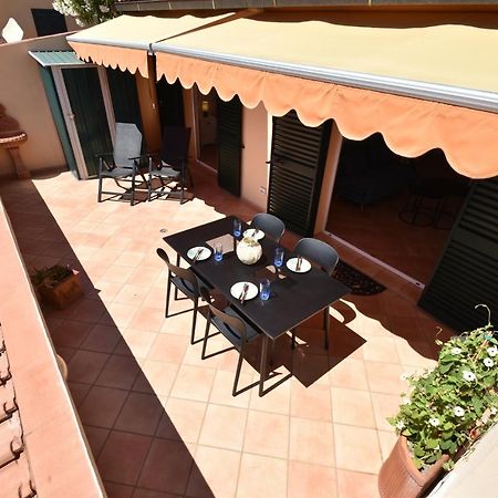 Apartamento Route 25 - Cavoli - Vista Mare, Con Clima, Terrazza E Posto Auto Spiaggia di Cavoli Exterior foto
