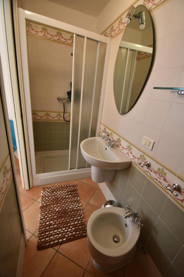 Apartamento Route 25 - Cavoli - Vista Mare, Con Clima, Terrazza E Posto Auto Spiaggia di Cavoli Exterior foto