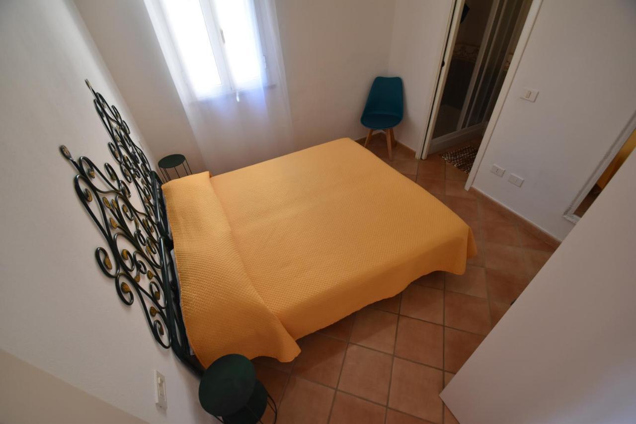 Apartamento Route 25 - Cavoli - Vista Mare, Con Clima, Terrazza E Posto Auto Spiaggia di Cavoli Exterior foto