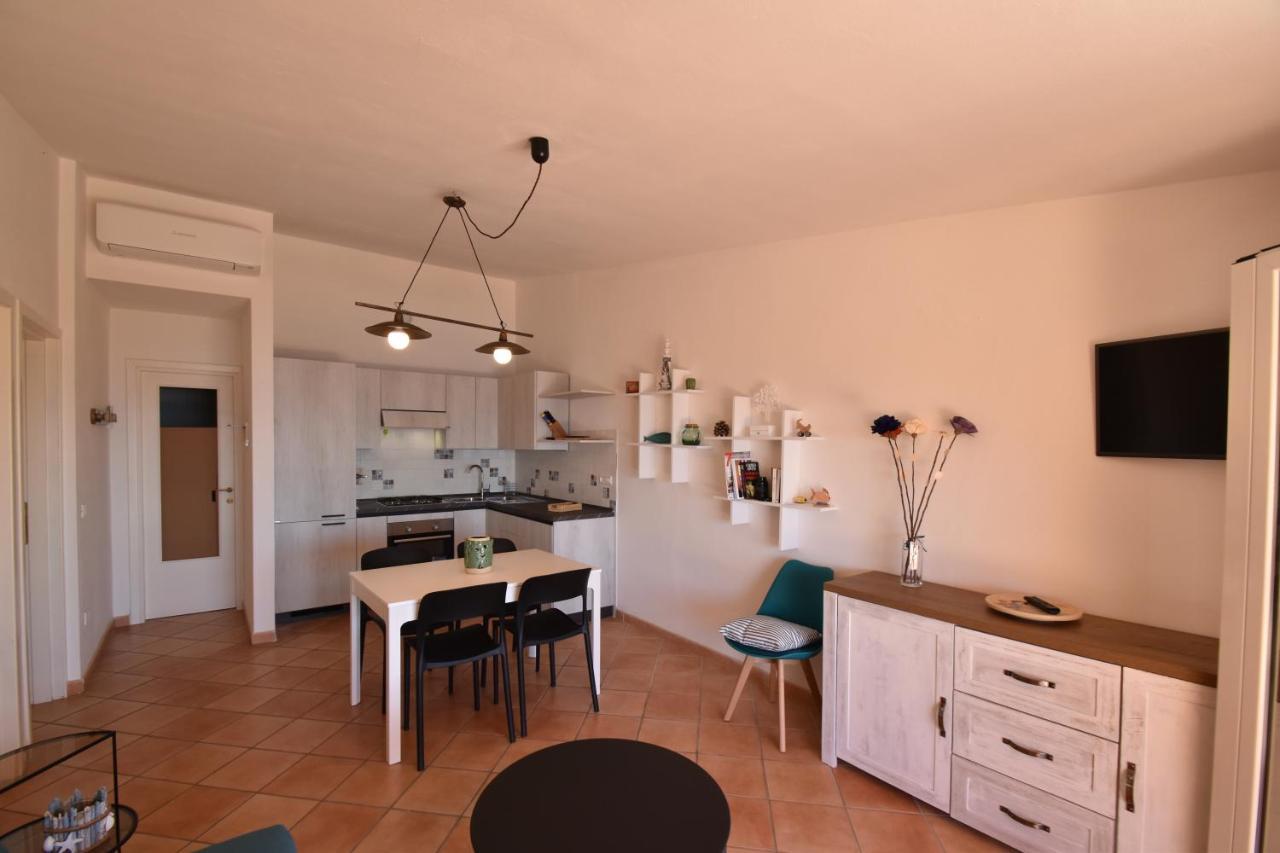 Apartamento Route 25 - Cavoli - Vista Mare, Con Clima, Terrazza E Posto Auto Spiaggia di Cavoli Exterior foto